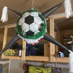 Soccer Piñata 