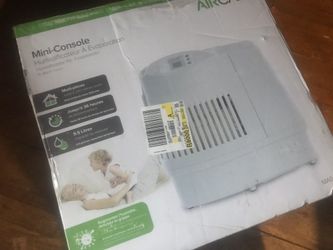 Mini Console Humidifier NIB