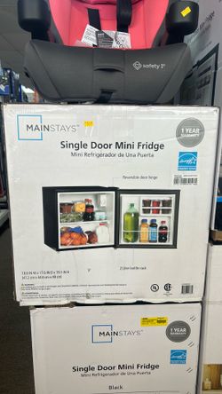 MainStays Single Door Mini fridge