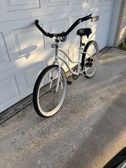 Vintage Beach Cruiser