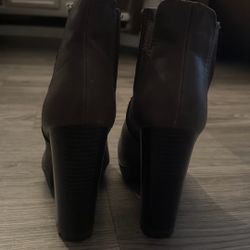 Size 6.5 Candies Booties