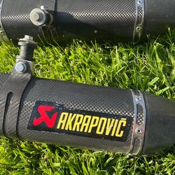 2013 R1 Dual Akrapovic Exhaust