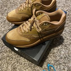 Nike Air Max 1 '87 Luxe 'Ale Brown' Women's Size 7.5