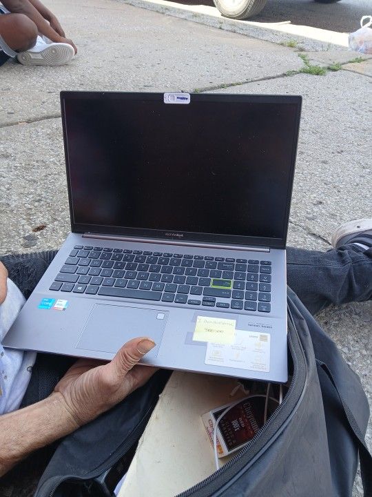 Asus Vivobook