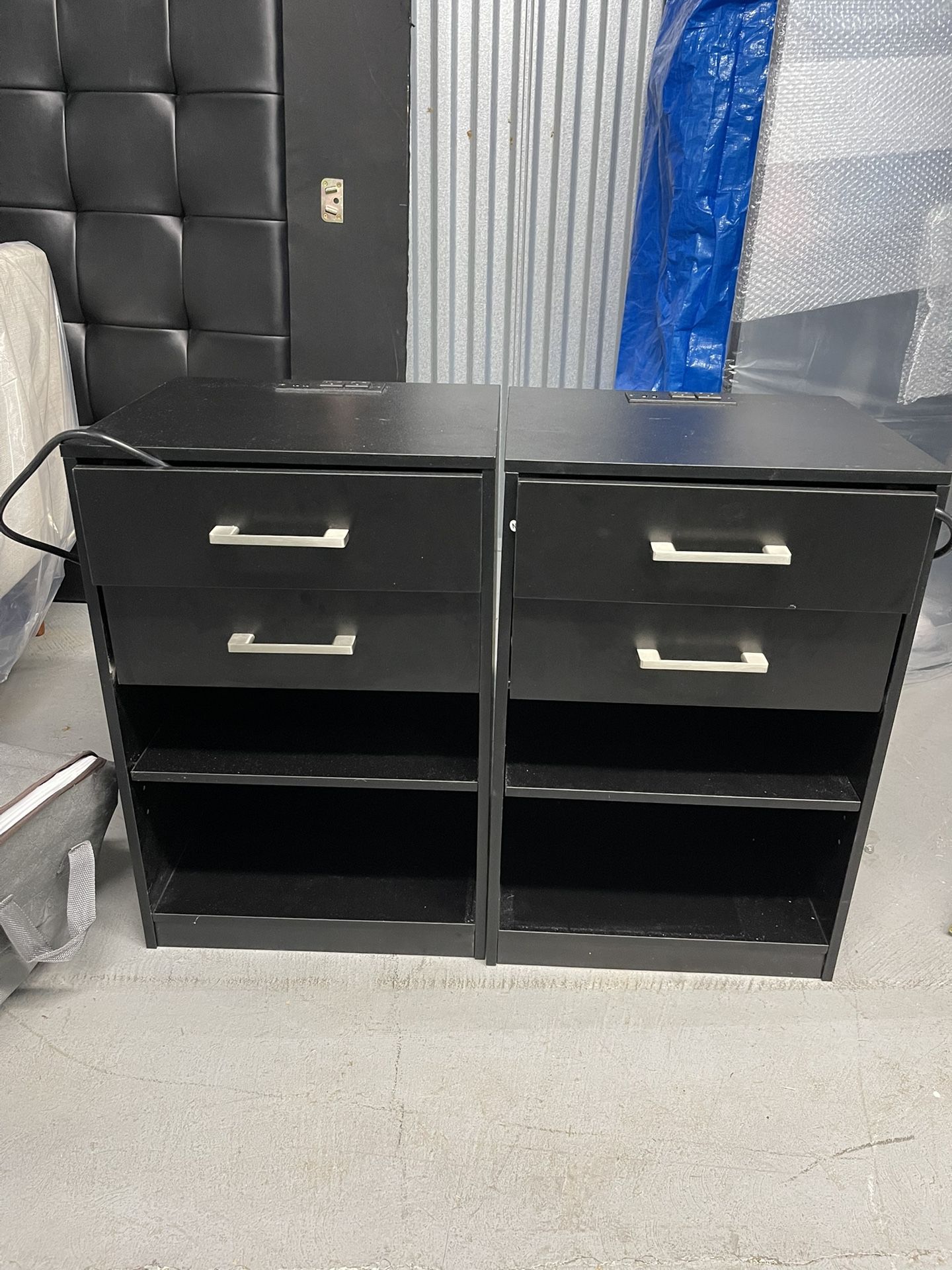 BLACK MODERN NIGHTSTANDS W/ USB OUTLETS