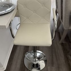 Cream White Bar Stools