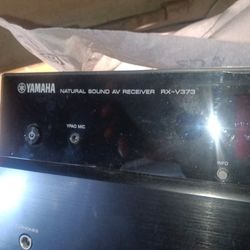 Yamaha Receiver RX-V373