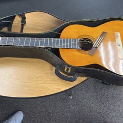 6 String Guitar 