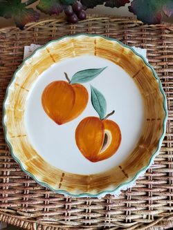 Vintage Laurie Gates Los Angeles Pottery fluted edges pie plate