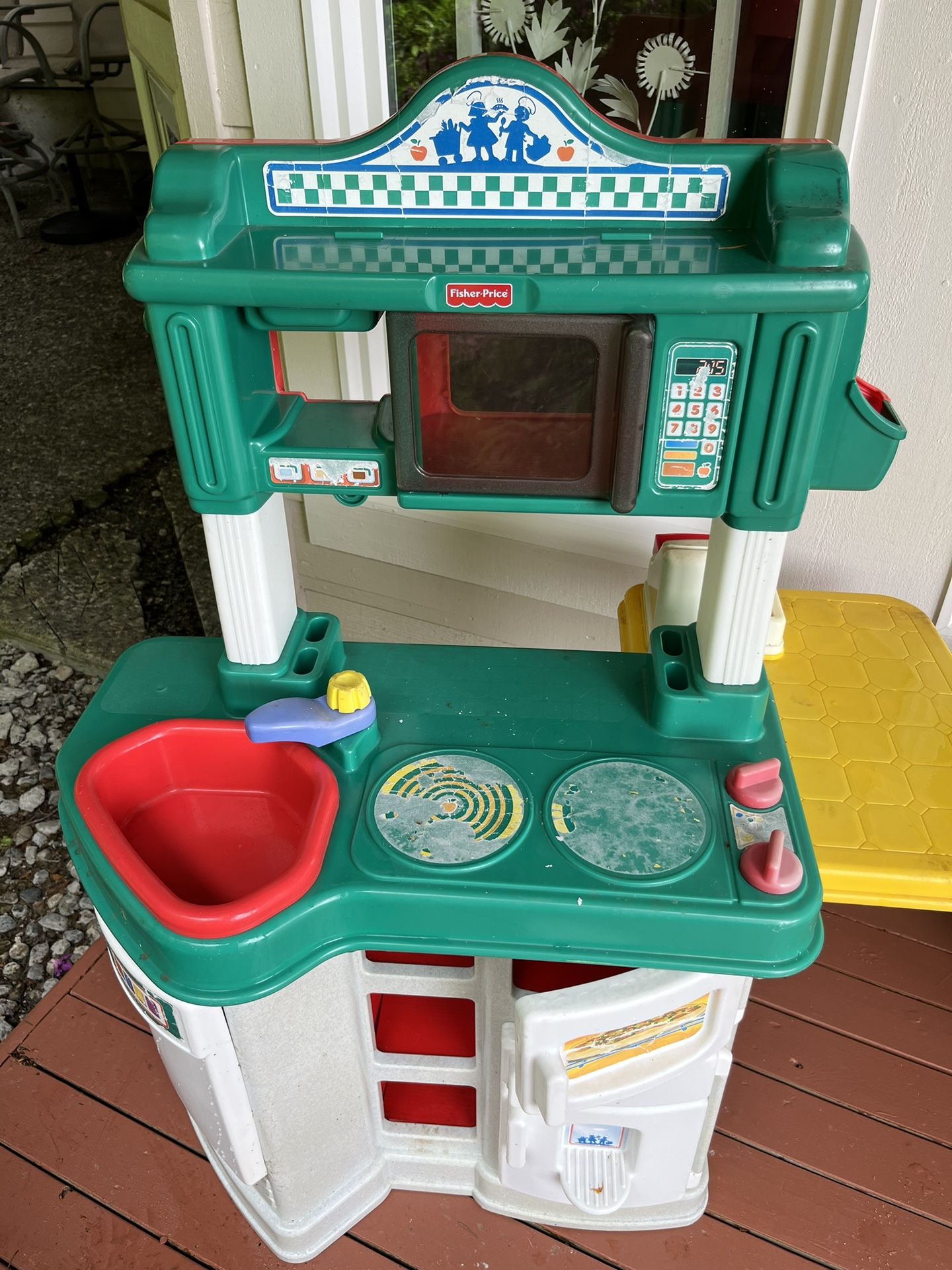 Fischer-Price Kitchen 