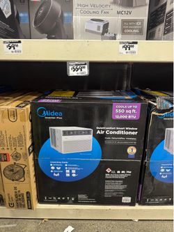 A/C unit brand new in box 12,000 btu
