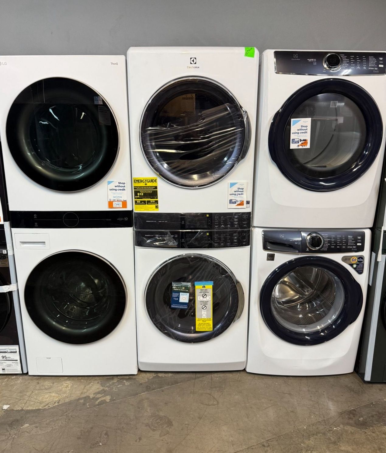 Electrolux - 4.5 Cu Ft Front Load Washer & 8.0 Cu Ft Electric Dryer Laundry Tower