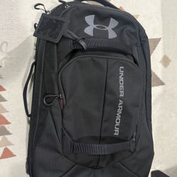 Under Armour Navy Blue Rolling Duffle Bag Travel Luggage Wheel Suitcase