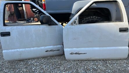 Chevy S10 Xtreme White Truck Doors Pair