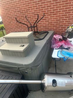 Hot tub