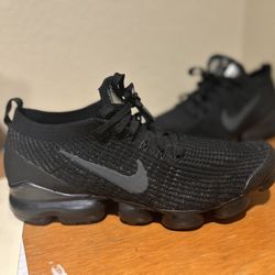 NIKE VAPOR MAX FLYNIT