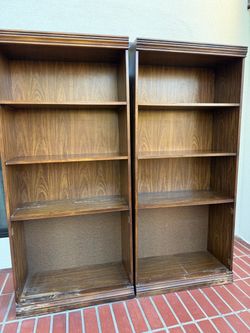 Free Shelving units