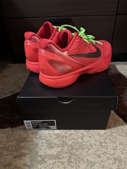 Kobe 6 Reverse Grinch Size 11.5