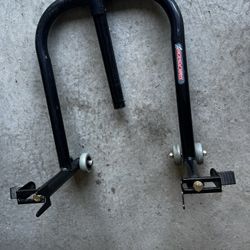 Motorcycle Rear Stance