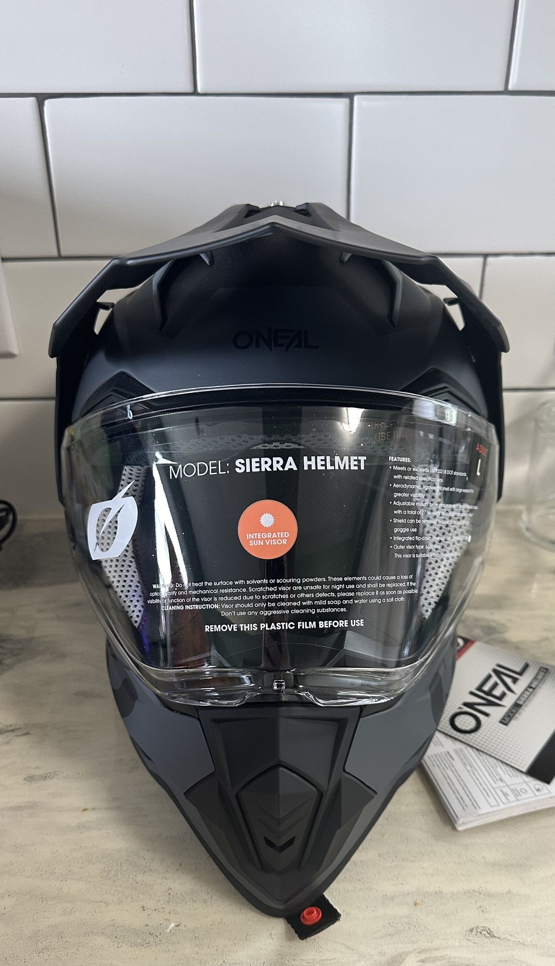 O’Neal Sierra R Helmet – Size Large (Black/Gray)