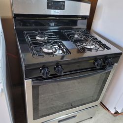 Like New Amana 30" Wide Apartment Size Stainless Steel Gas Stove Range Estufa