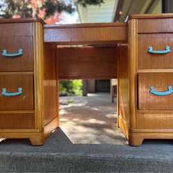 Cute mid century desk