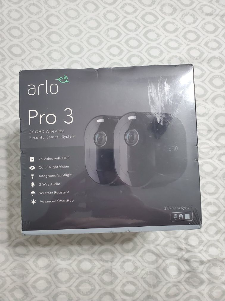 Arlo pro 3 brand new