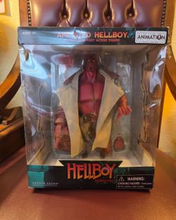 Gentle Giant Hellboy Animated 10” Roto-Cast Figure – Exclusive