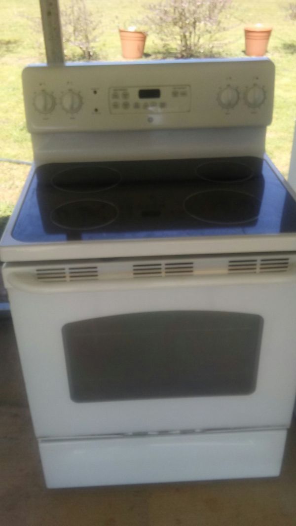 Ge White Gl Top Stove For In Greer Sc Offerup Ge White Gl Top Stove