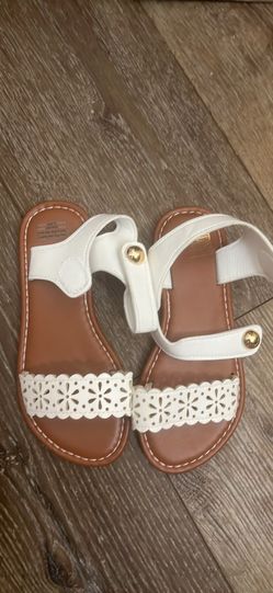 Girls White Laser-Cut Floral Sandals