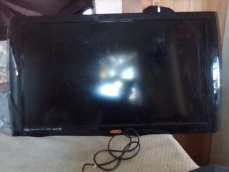 VIZIO HD TV  2010 Model