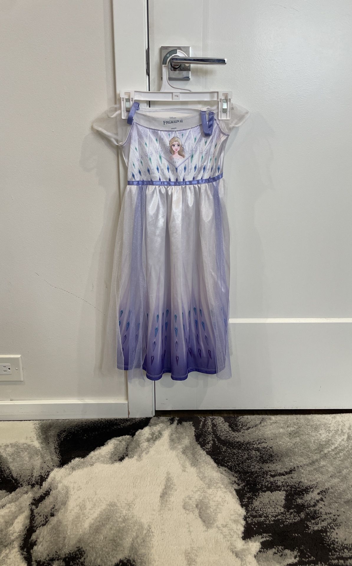 Disney Princess Elsa Size 4
