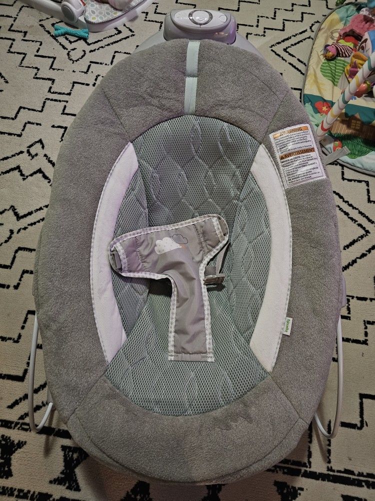 Ingenuity Baby Bouncer