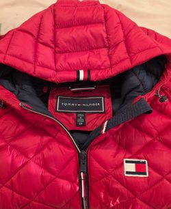 TOMMY HILFIGER PUFFER JACKET SIZE S