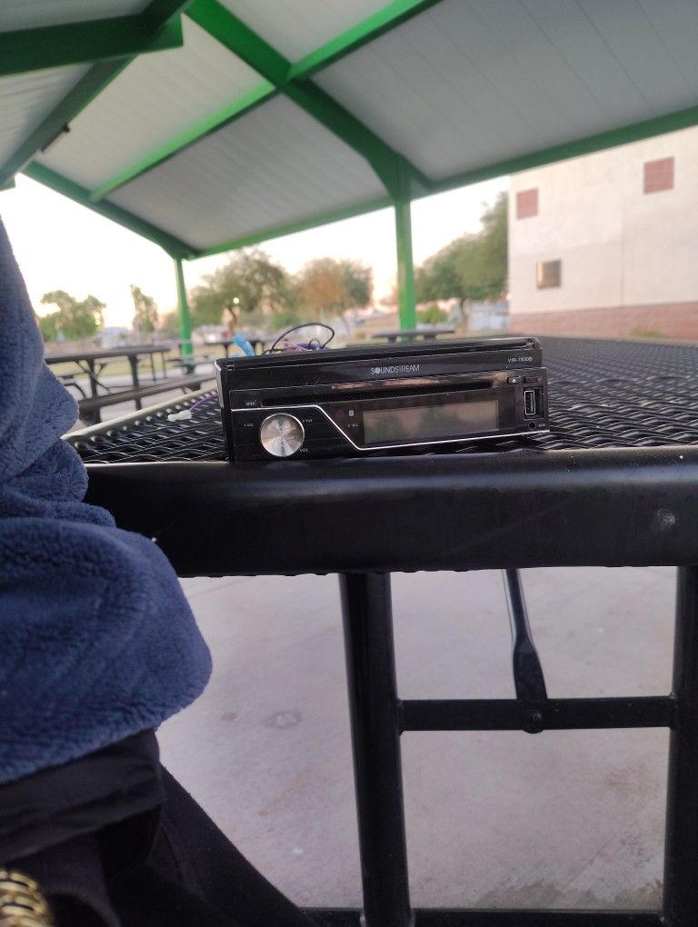 VIR-7830B | 7-Inch Single DIN Flip-Up DVD Receiver with Android MHL PhoneLink, Bluetooth, Touchscreen, and Rear Camera Input