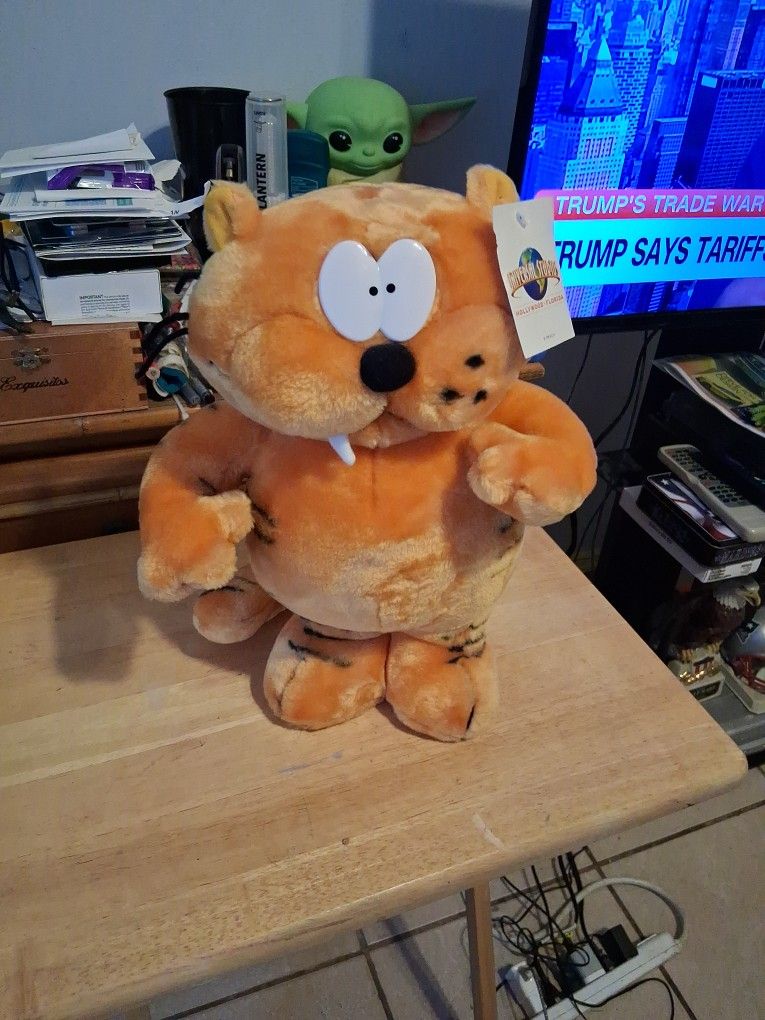 Heathcliff 1 Foot Tall Plush Stuffed Animal