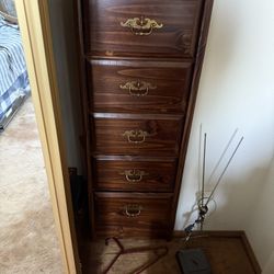 Dressers And End Tables