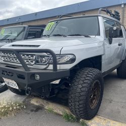 2007 Toyota FJ 🔰 Mal Credito Ok