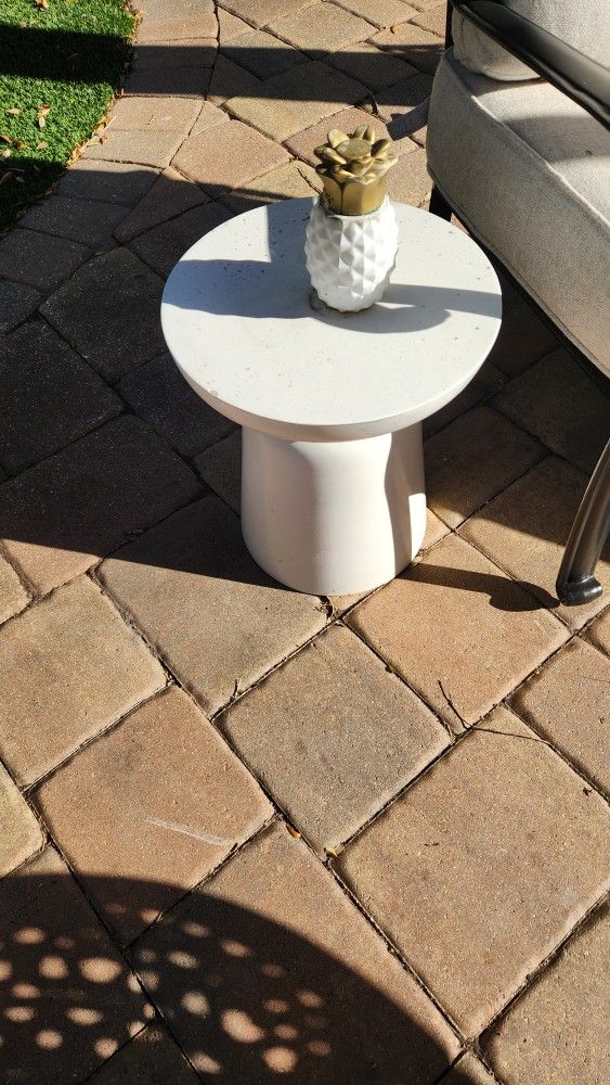 Outdoor Side Tables