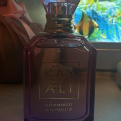 Kayali Fleur Majesty Rose Perfume 