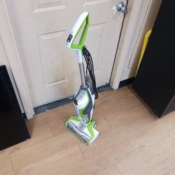 Bissell Floor Finisher