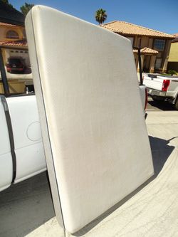 Memory foam Queen mattress