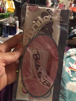 Beautiful Bride comb and sash!