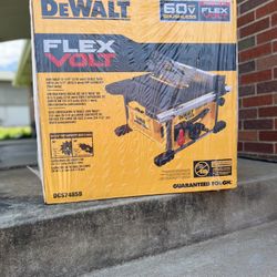 DeWalt FlexVolt 8-1/4” Table Saw (Tool Only)