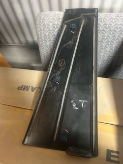 2021-2027 Toyota Sienna Left, Moulding LH Rear and LH front Door,