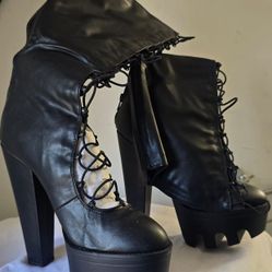 Size 11 Goth Baddie Heels