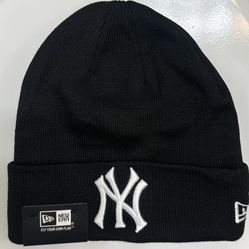 New Era New York Yankees Beanie 
