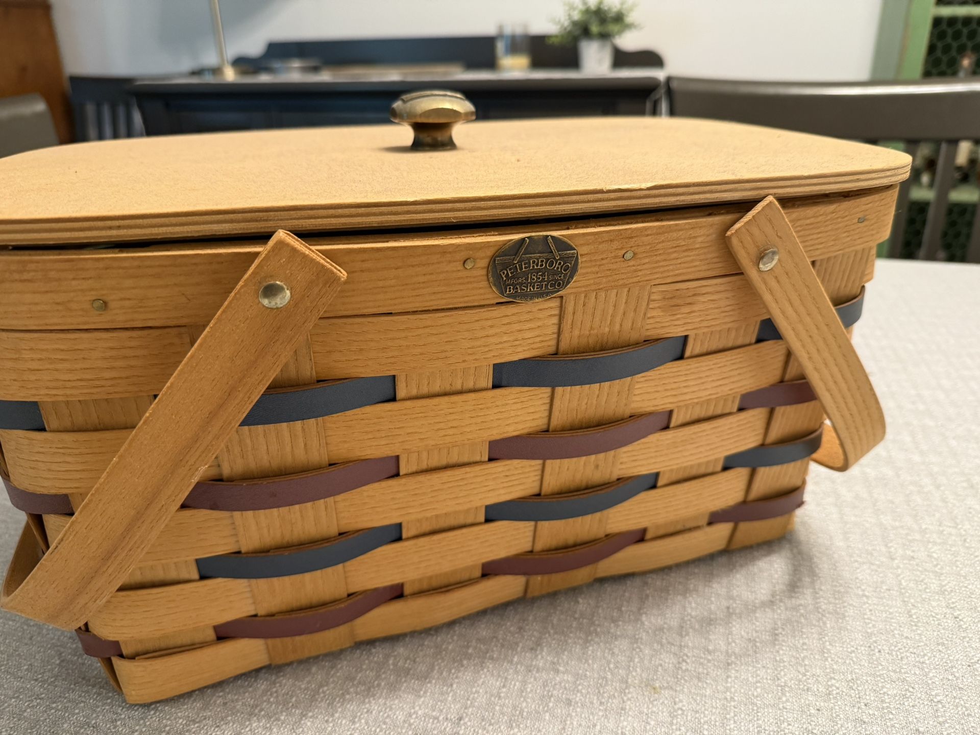 Peterboro USA Basket