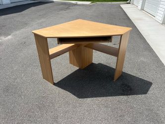 Wooden corner desk