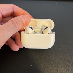 AirPods Pro 